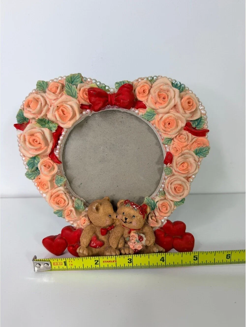 Heart shaped resin picture frame with roses and teddy bears